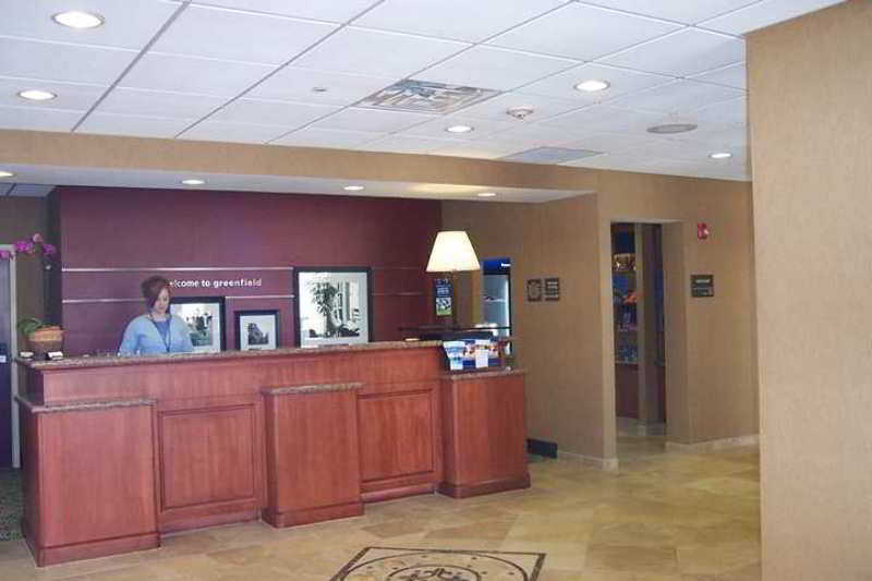 Hampton Inn & Suites Гринфилд Интерьер фото